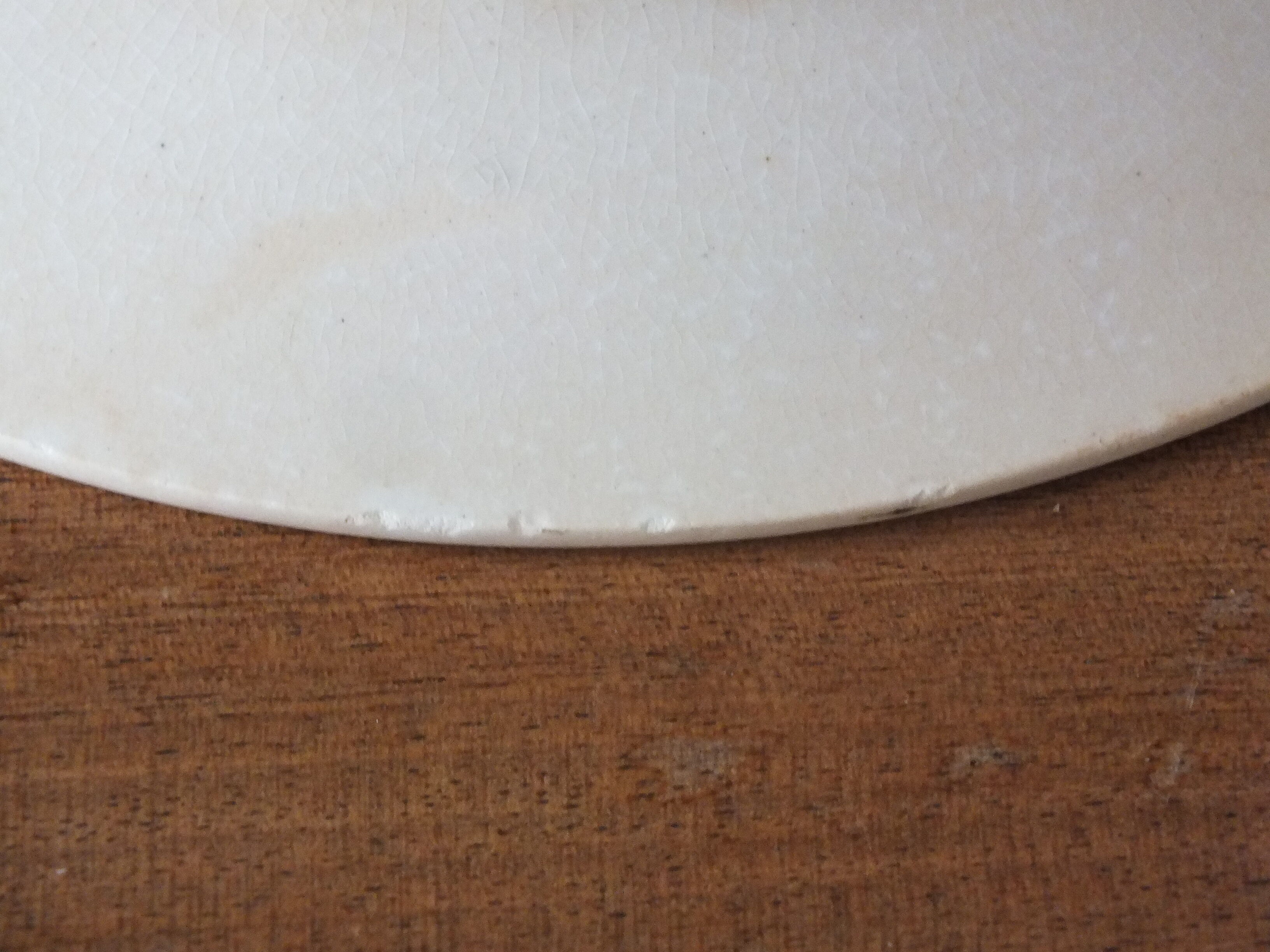 + 9 flat plates in Iron Earth Gien clara service +