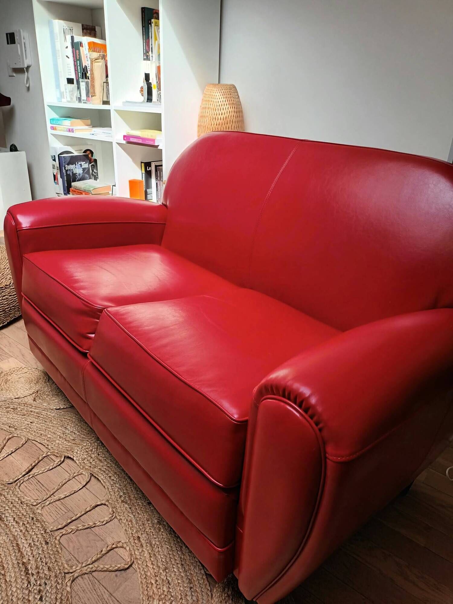 Red 2-seater Club Sofa in coated leather – Maison Pavane