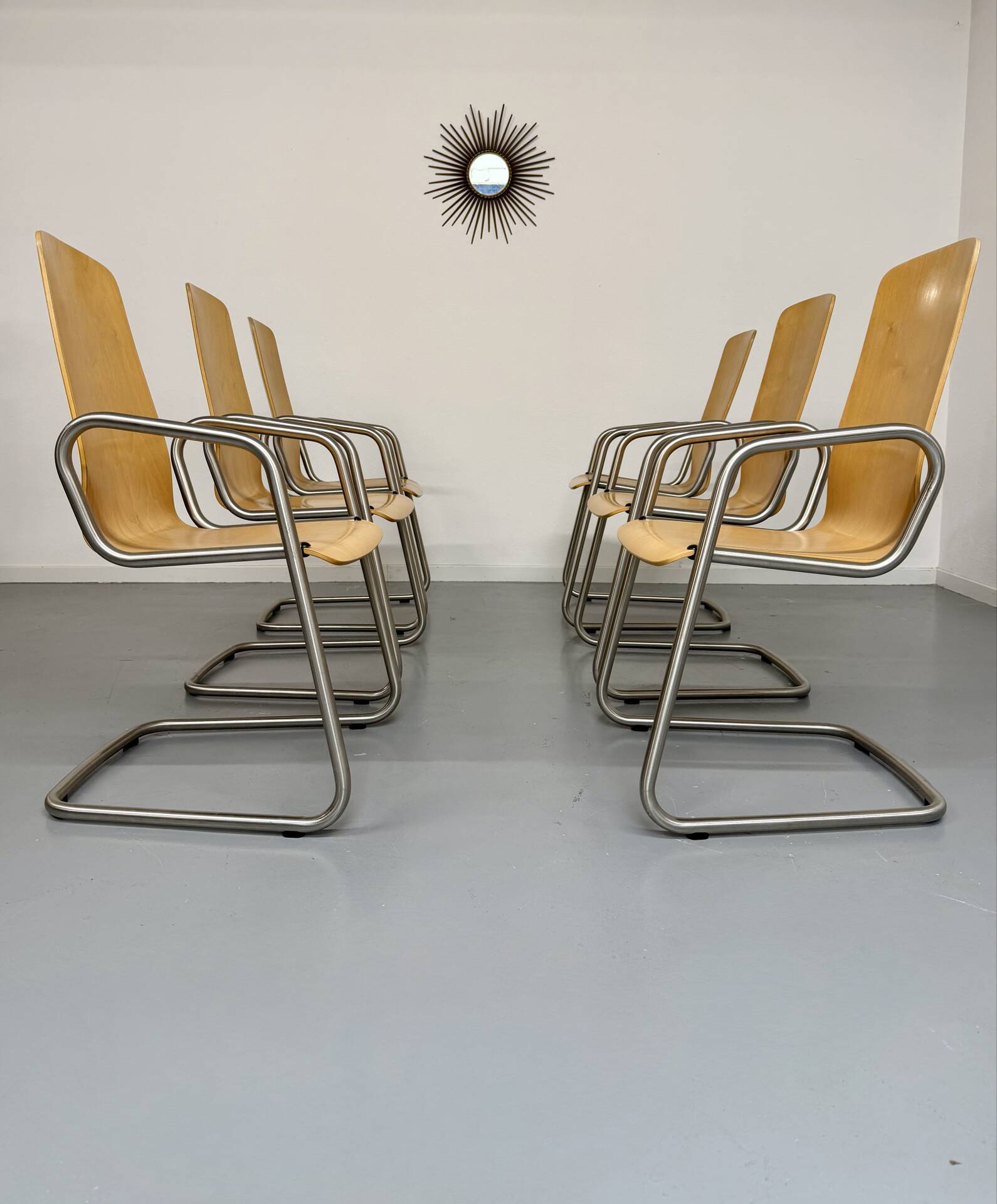 Set of 6 cantilever chairs from the Zumsteg Collection, moulded wood, 1980s.