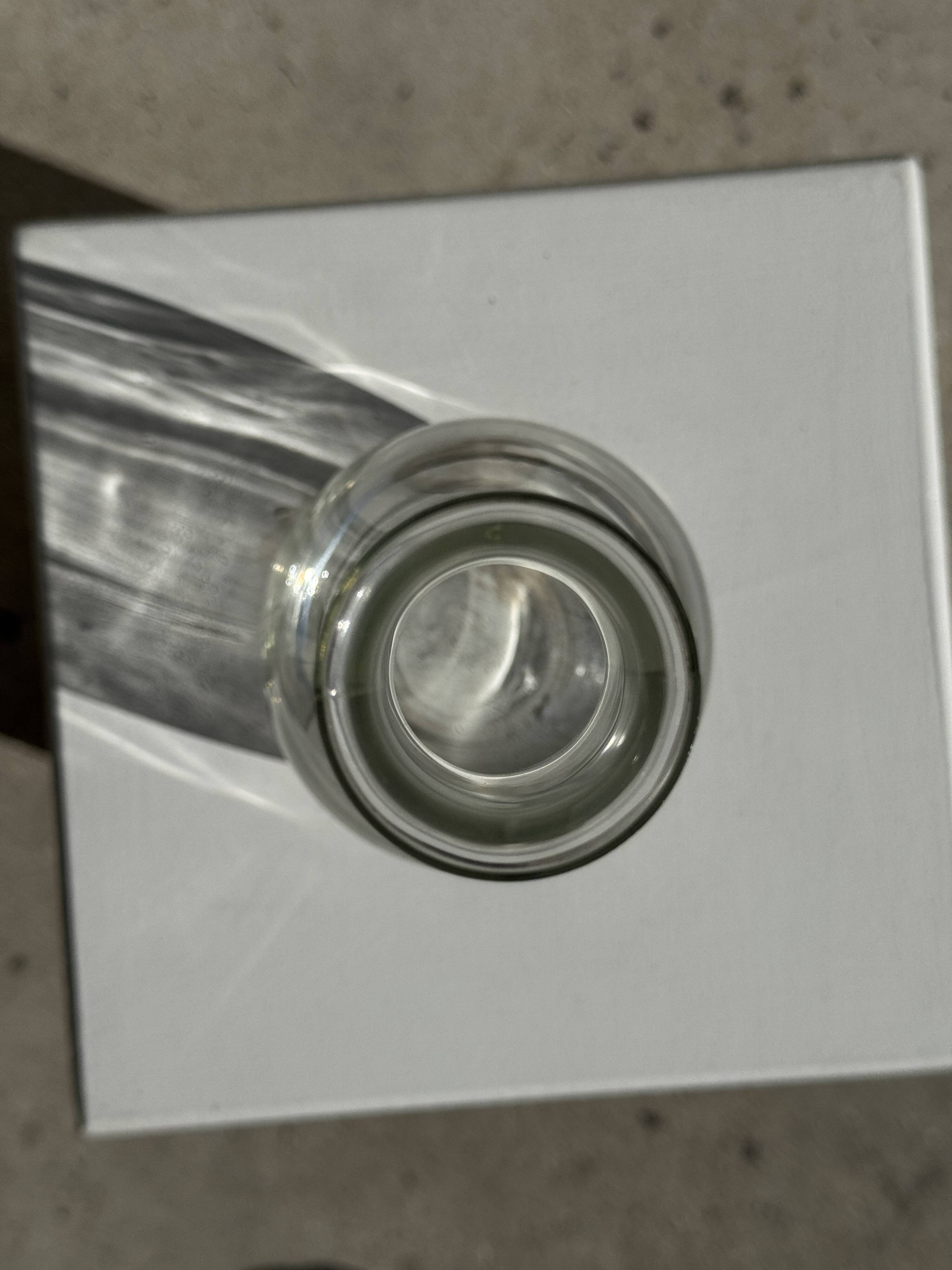 Glass carafe with stopper D11 H35.5