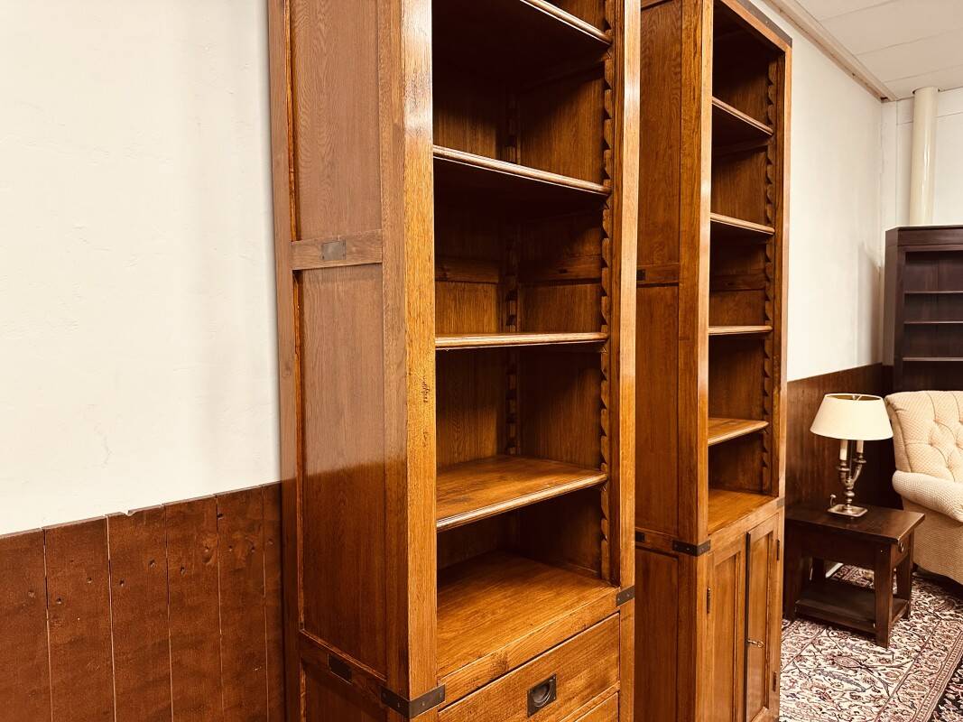 Classic English Eichholtz Bookcase