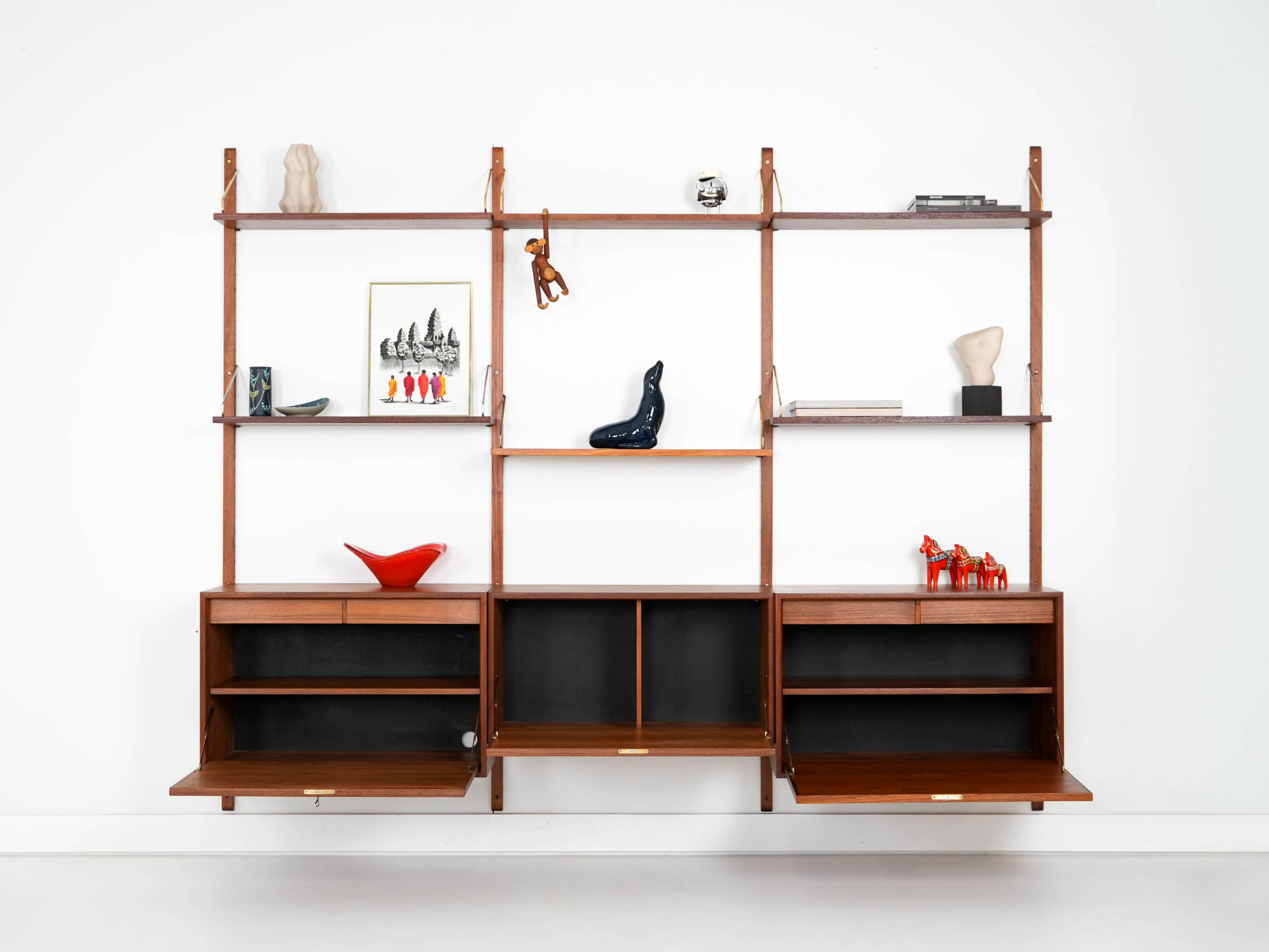Teak shelving unit, Danish design, 1960s, designer: Poul Cadovius