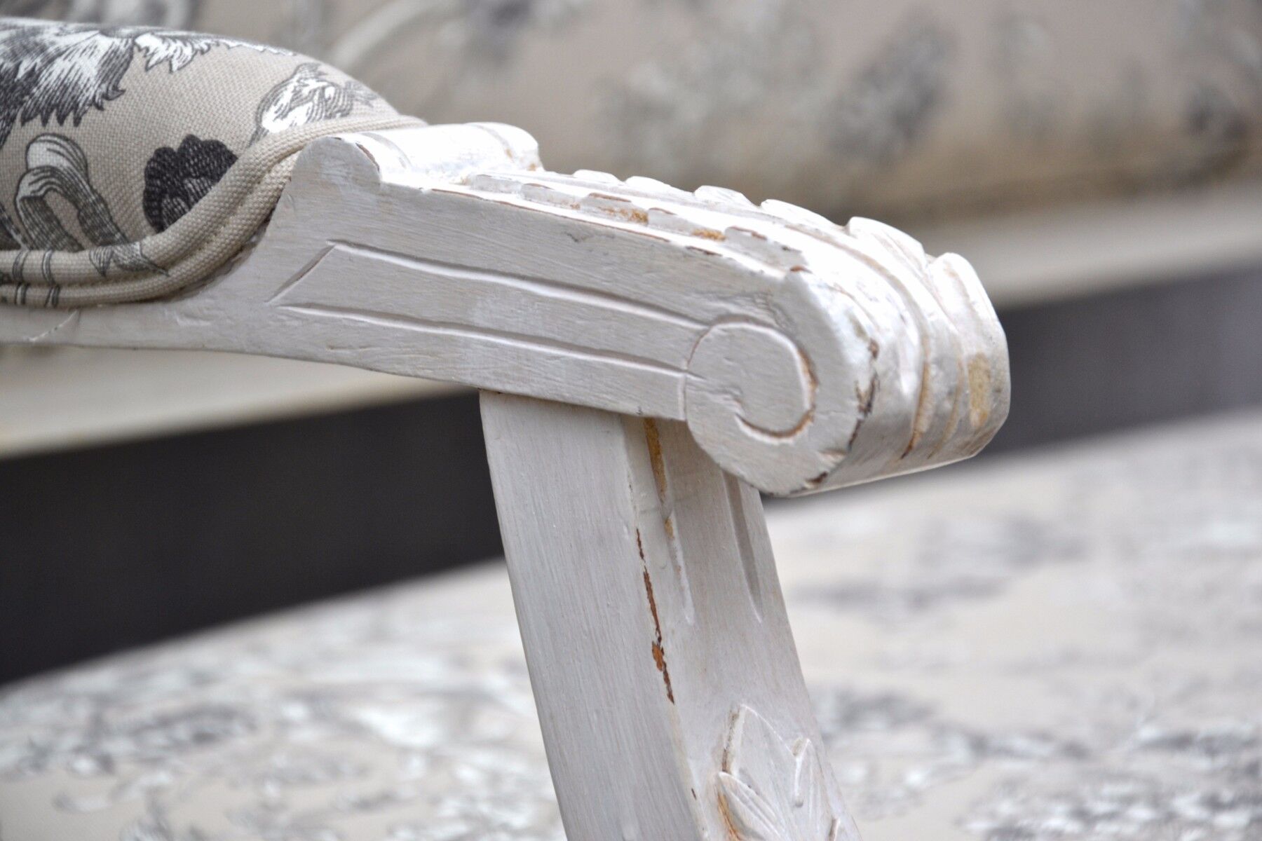 Louis XVI style painted bench