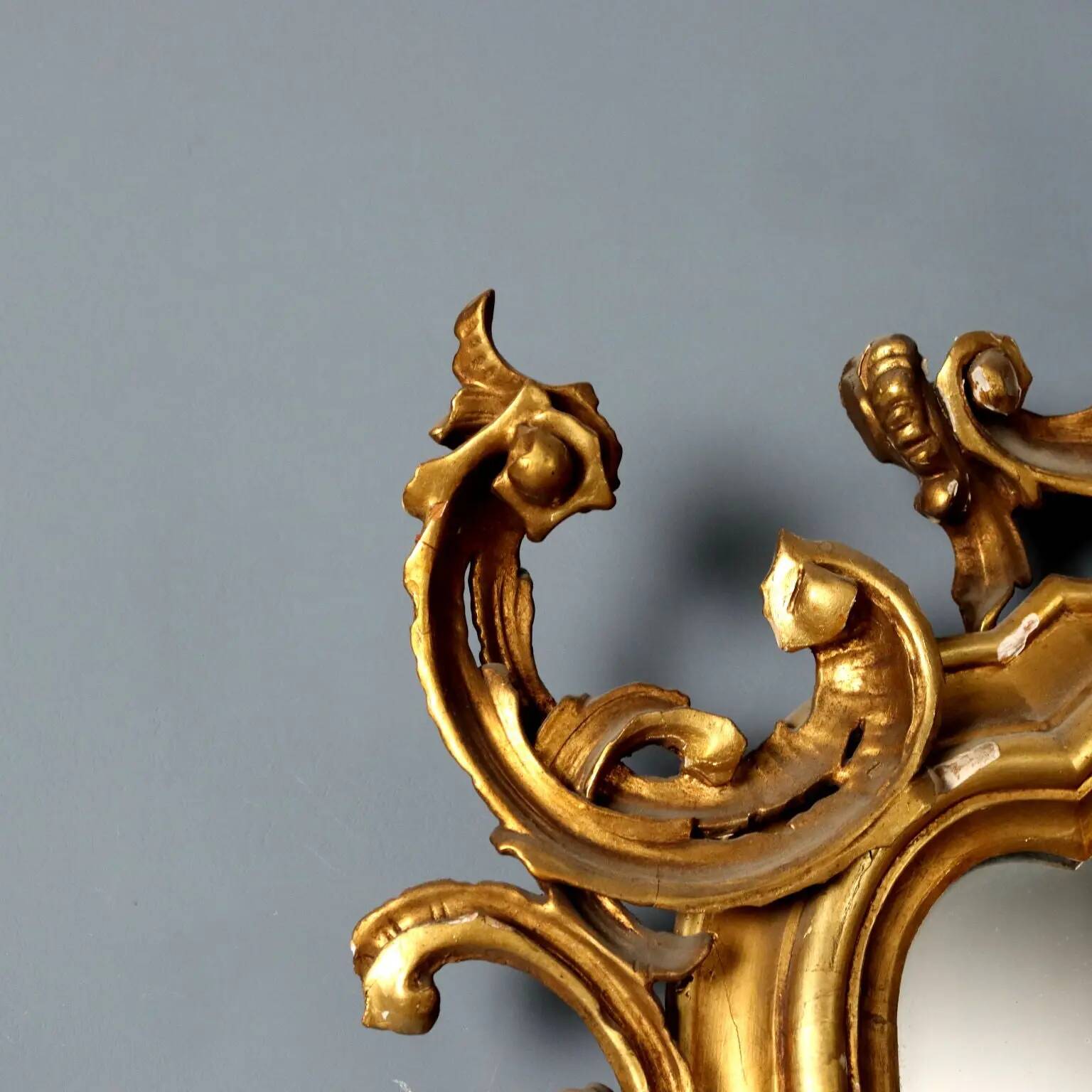 Antique gilded mirror in carved wood, Italy, 20th century