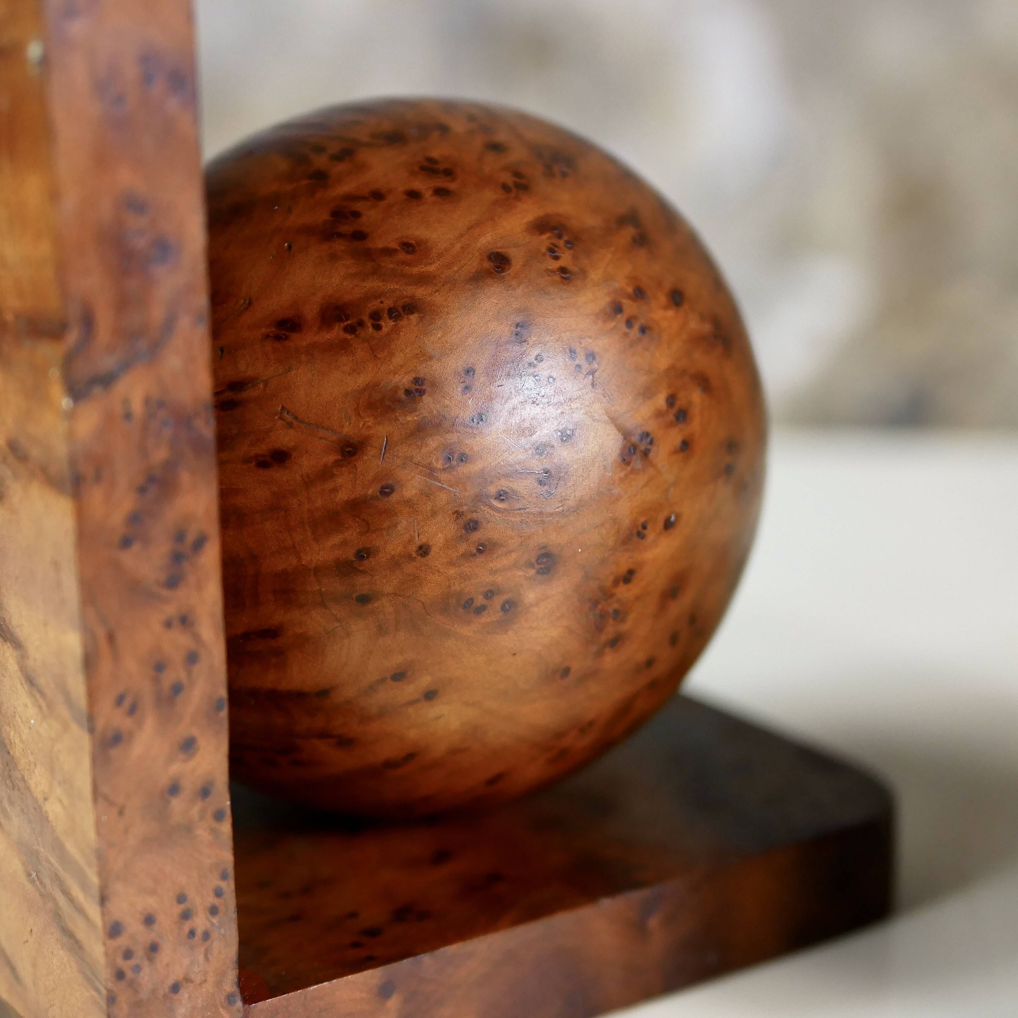 Pair of Art Deco bookends in cedar burl, France, 1930