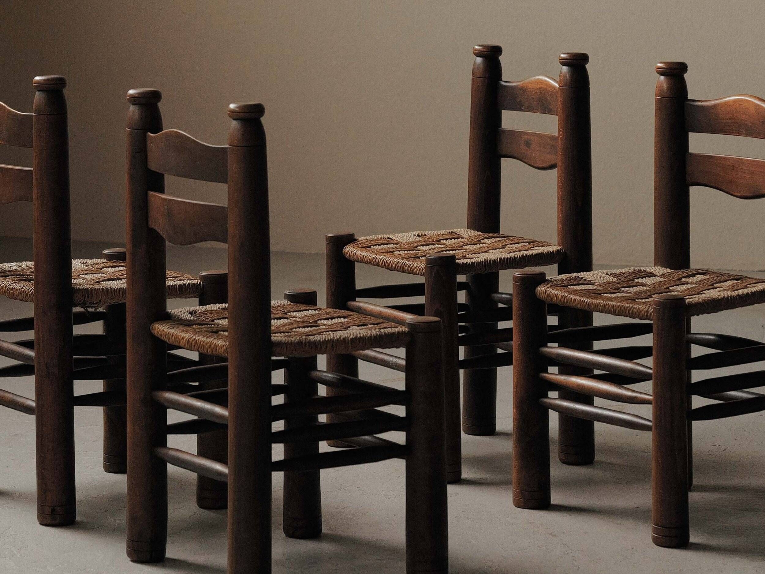 Set of 4 modernist chairs in beech and woven cord, France, circa 1940.