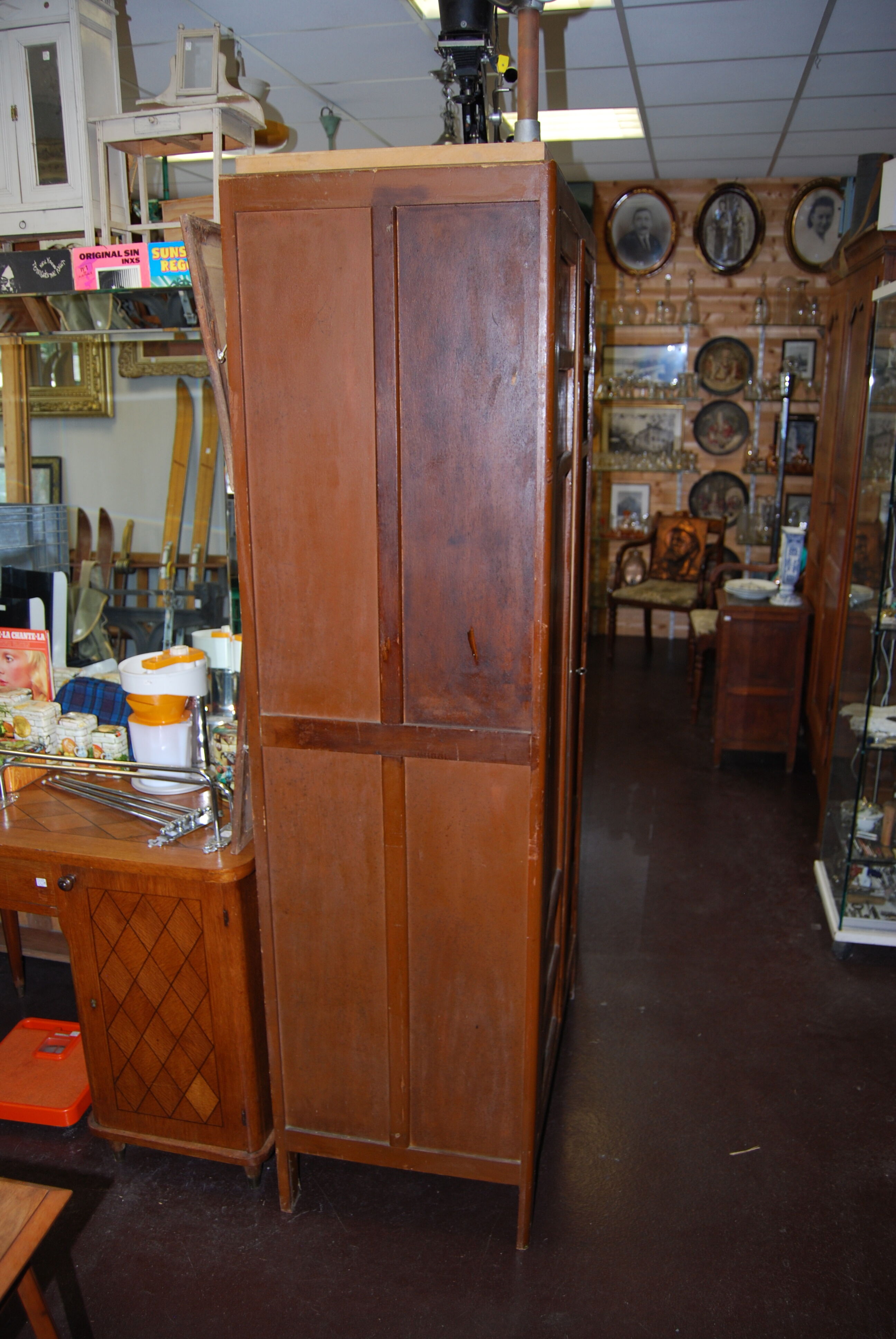 Parisian wardrobe with closet