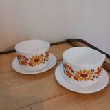 Pair of 2 vintage cups with saucers