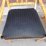 Pair of Victorian-style armchairs
