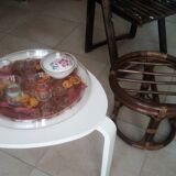 Table basse tabouret vintage en rotin
