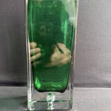 Rectangular vase in green sommerso glass