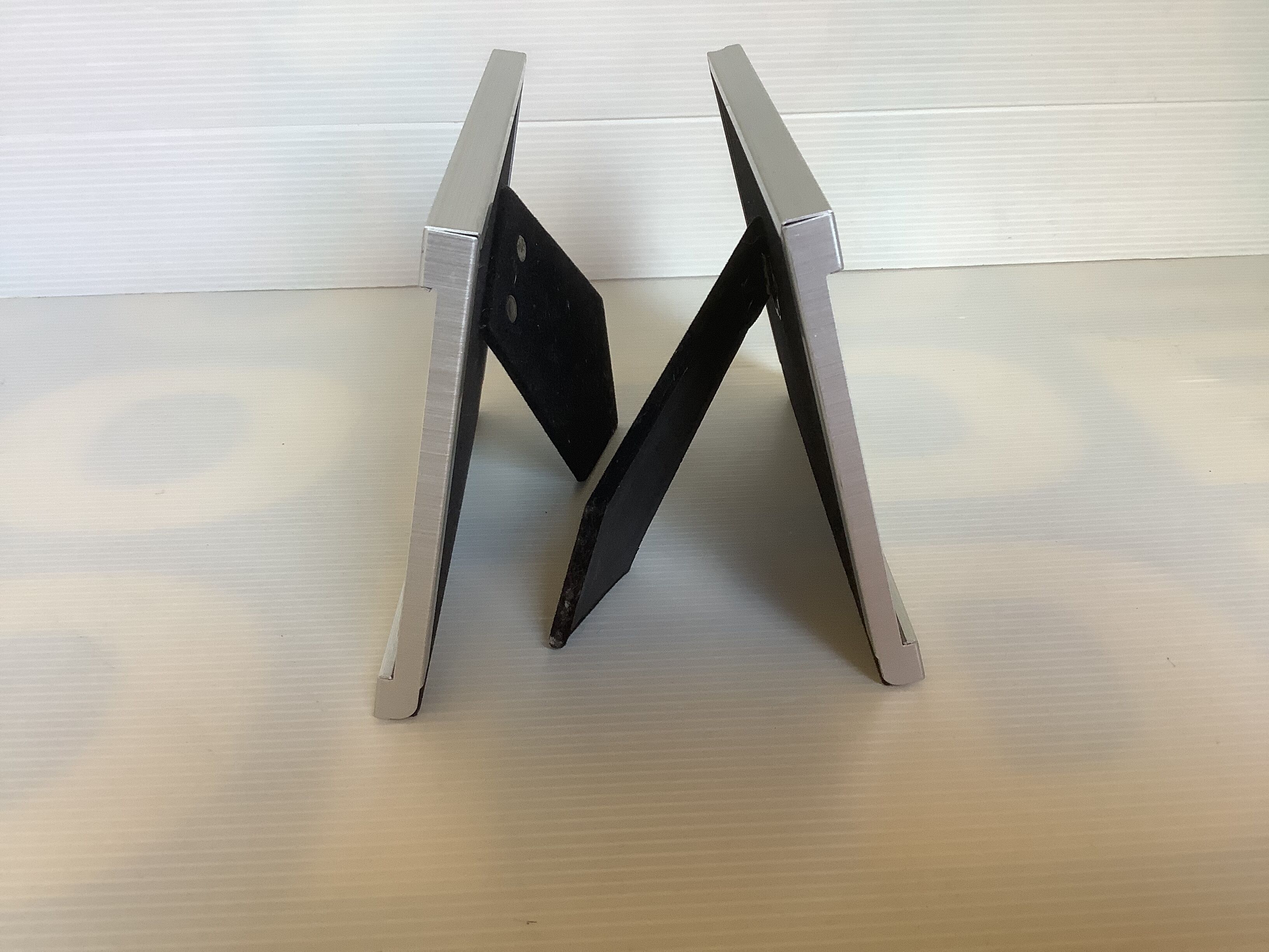 Pair of brushed effect metal photo frames