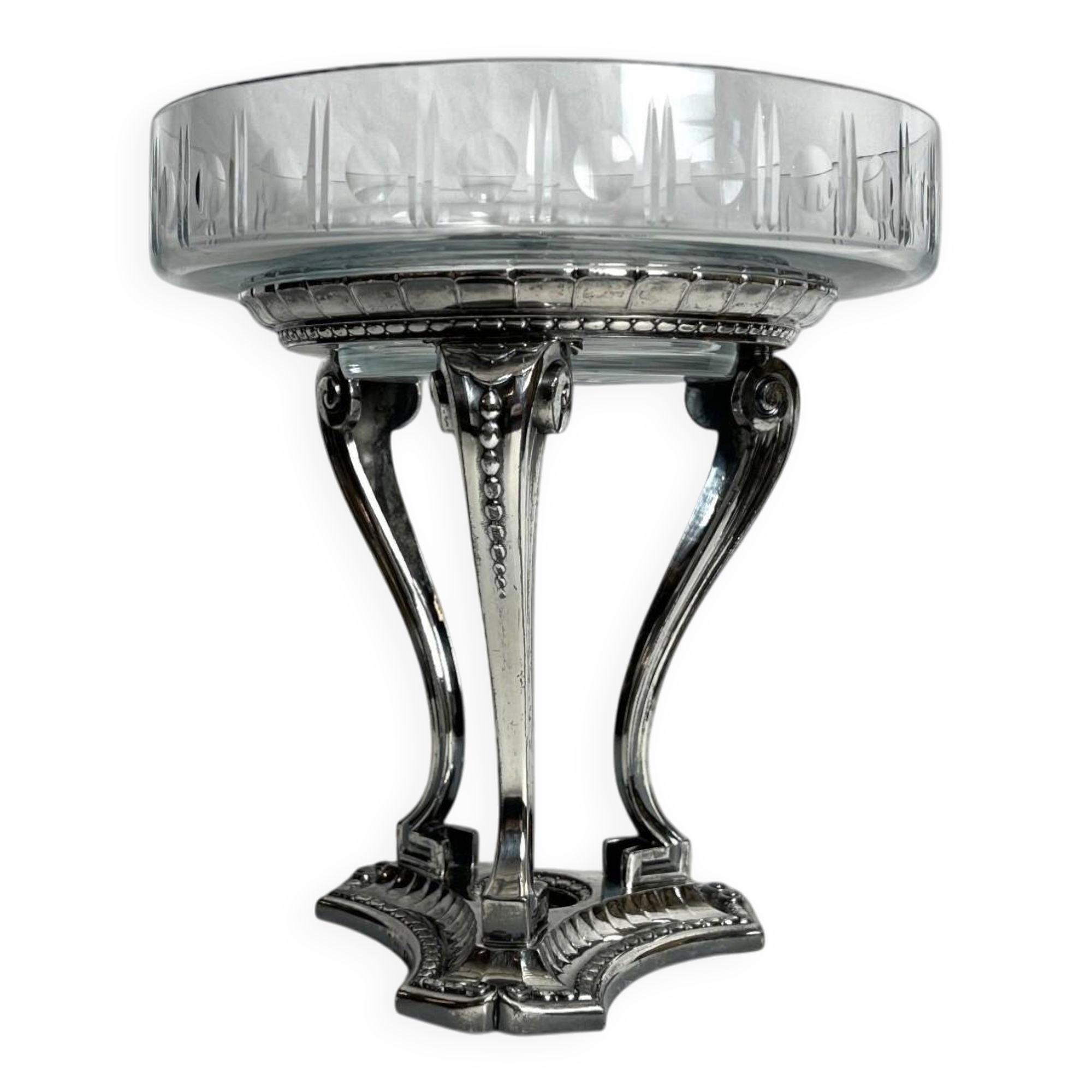 Art Deco, tripod fruit bowl in silver-plated metal by Gallia, crystal, circa 1930.