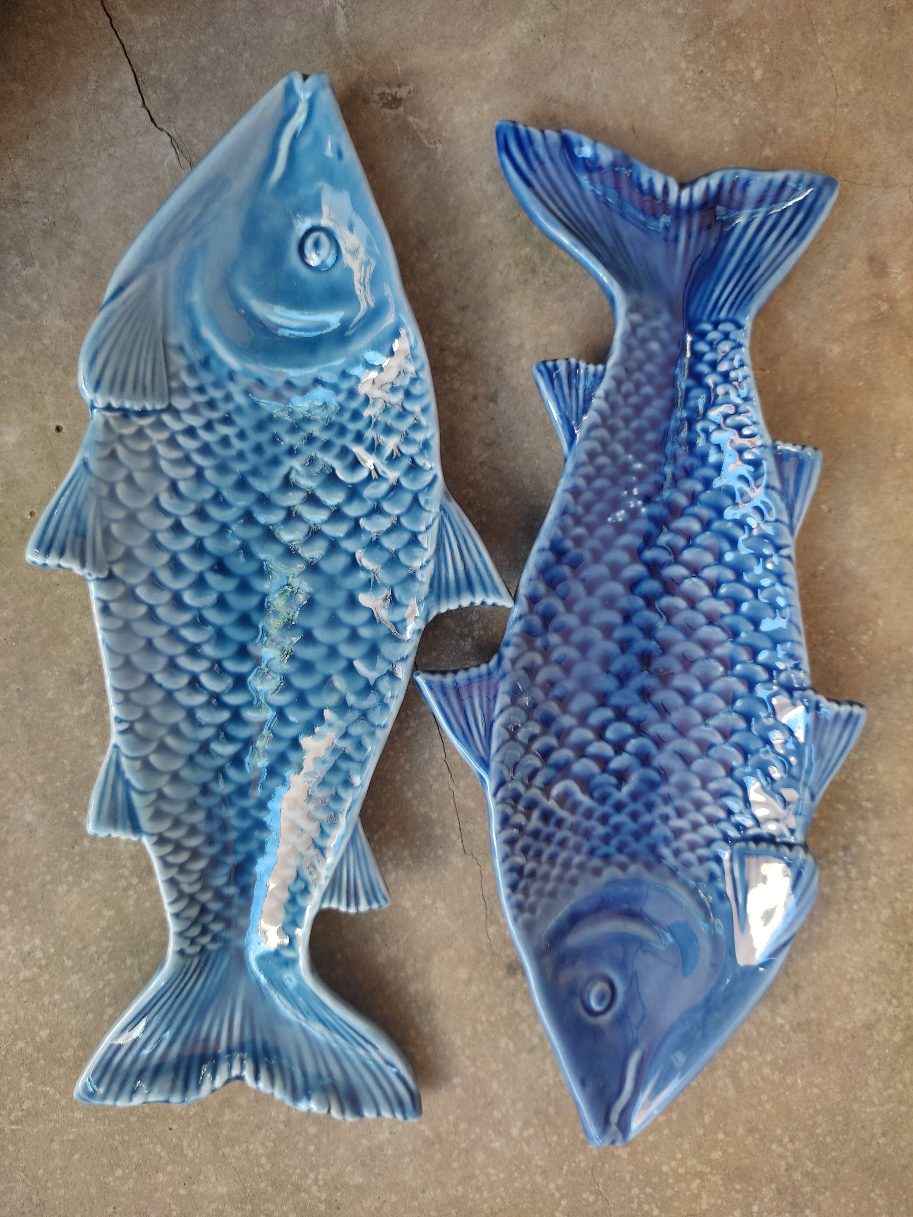 Small ceramic fish dishes