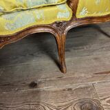 Duchesse en bateau, chaise Longue style Louis XV en soie jaune, XVIIIème siècle