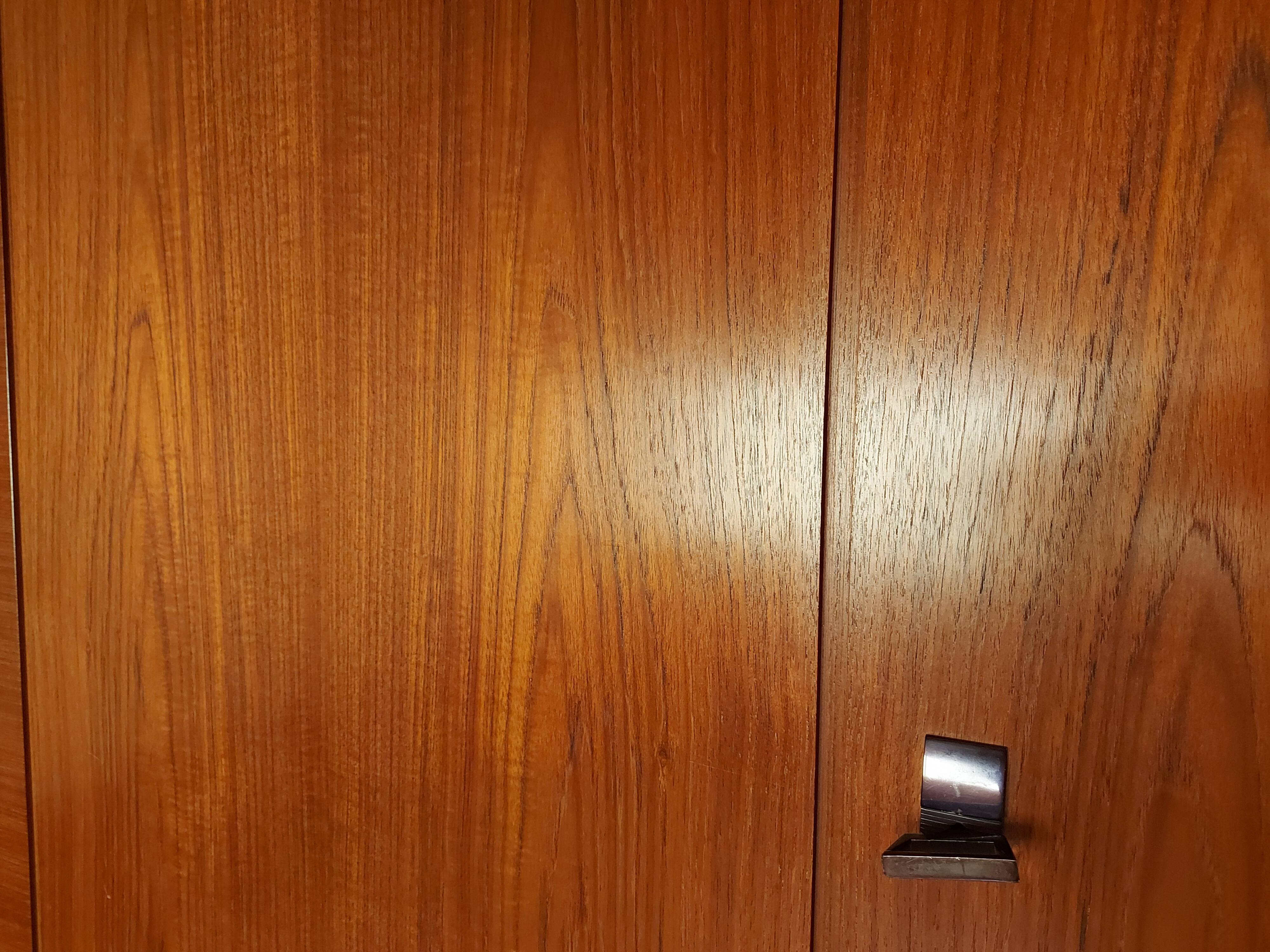 Vintage cabinet in palissandre