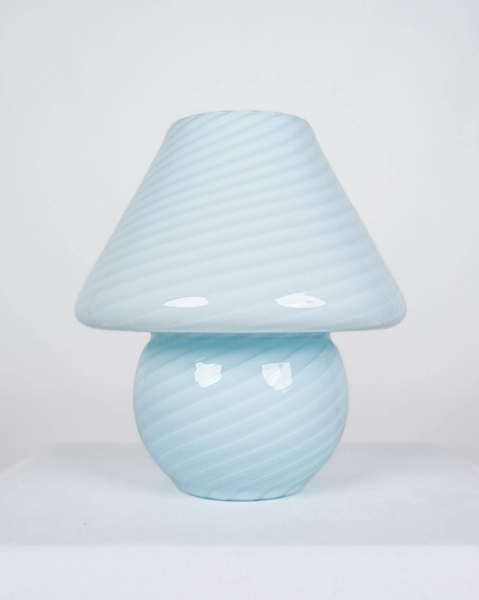Mushroom lamp in Murano glass, Italy, 1970s