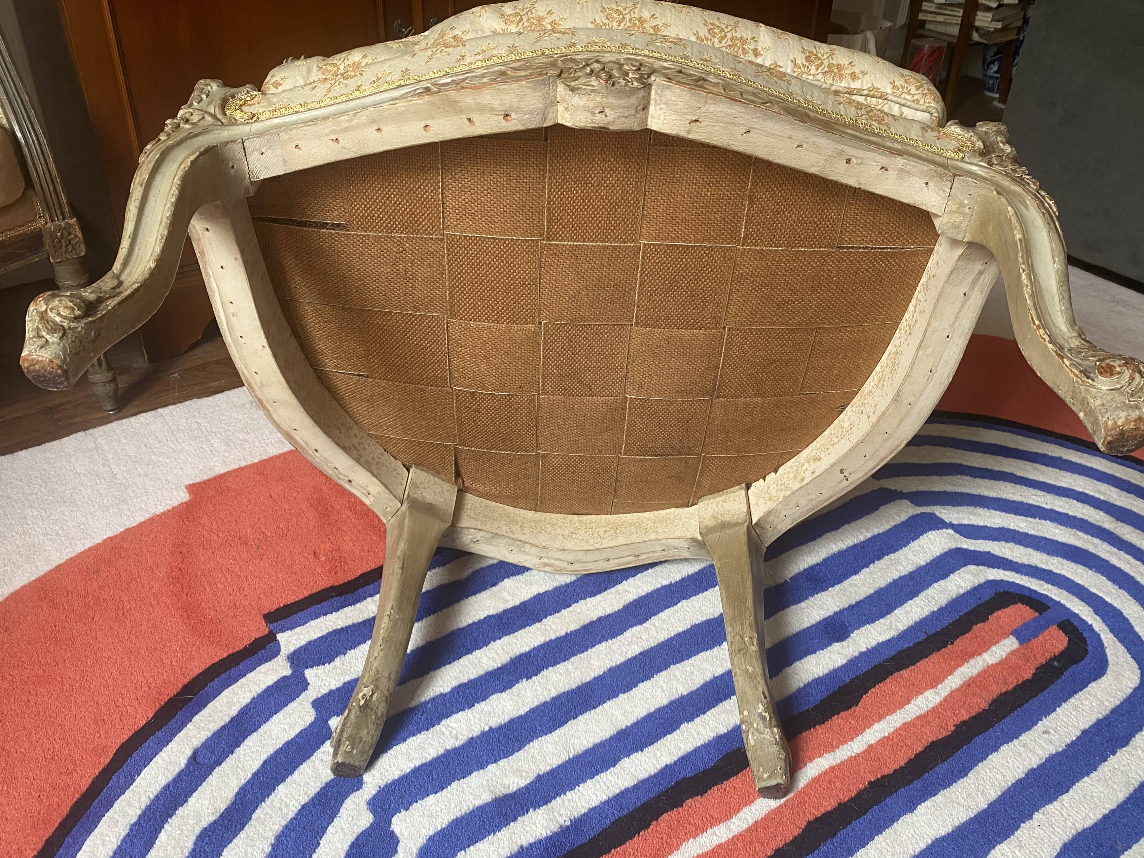 Bergère fauteuil de style Louis XV
