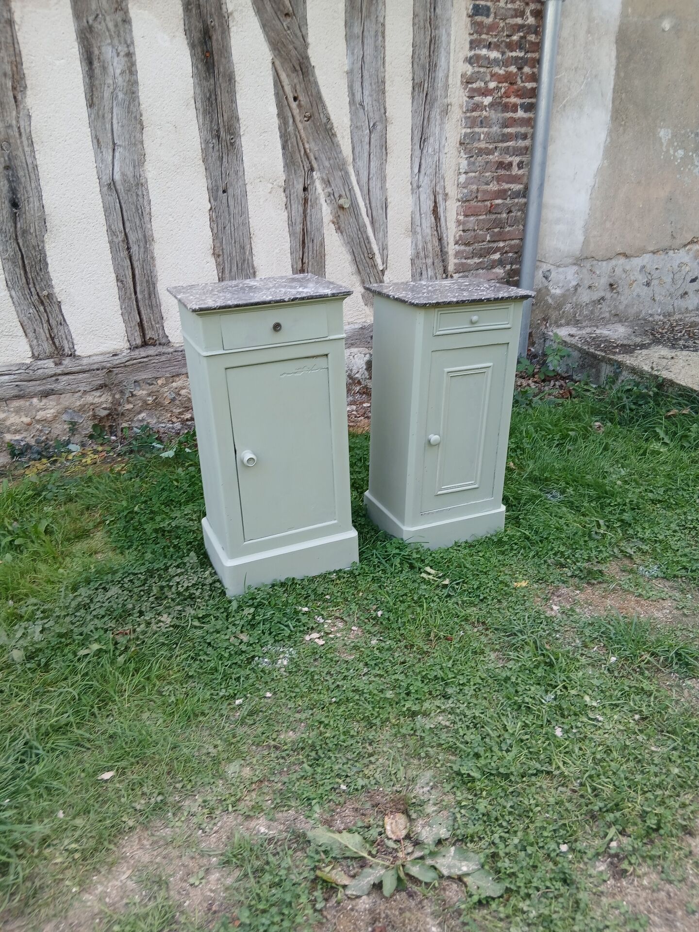 Pairs of bedside tables in Louis Philippe style, Luxembourg green.