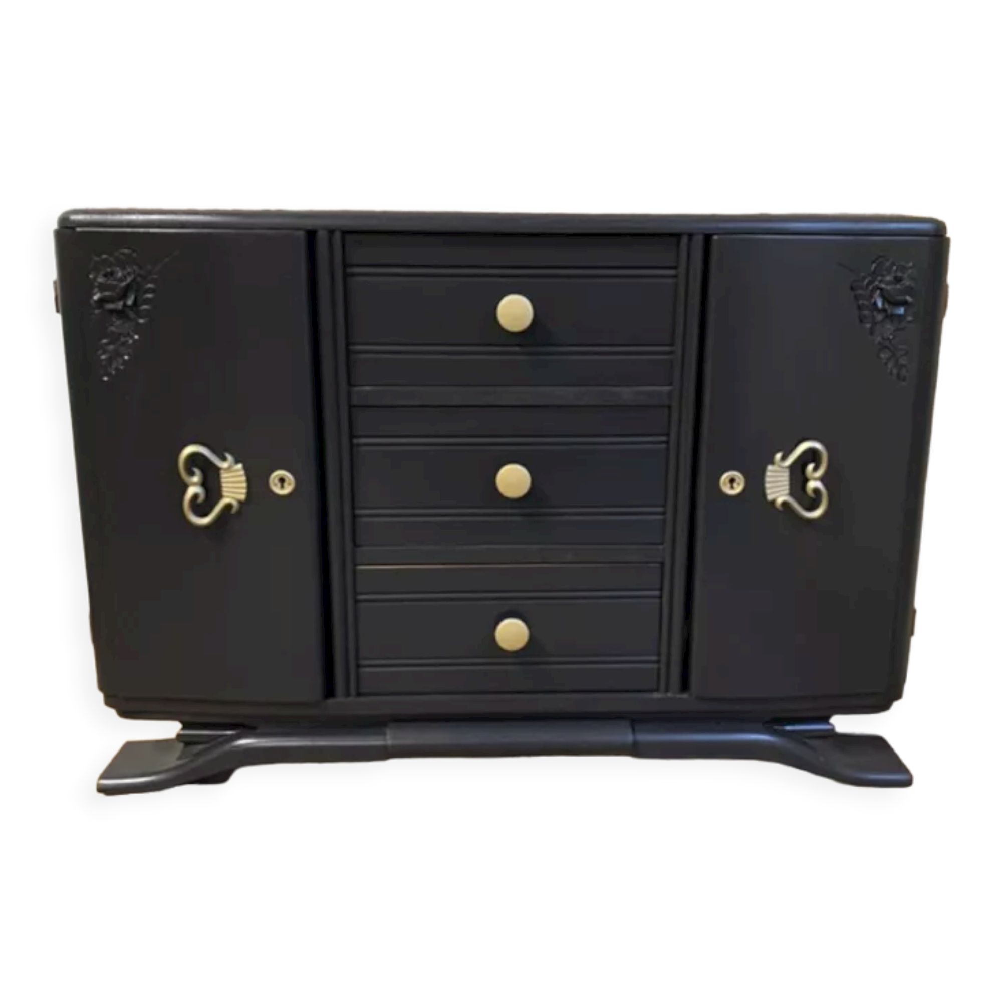 Black art deco sideboard and grey marble