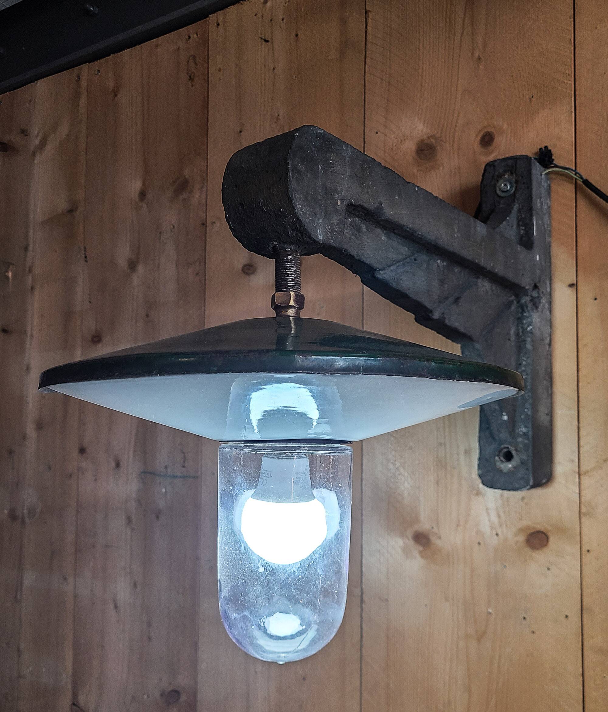 Industrial wall light