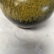 Vase en grès vintage signé