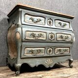 Louis XV Tombeau chest of drawers, fully curved in patinated wood