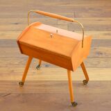 Worker / Vintage sewing box 1960s