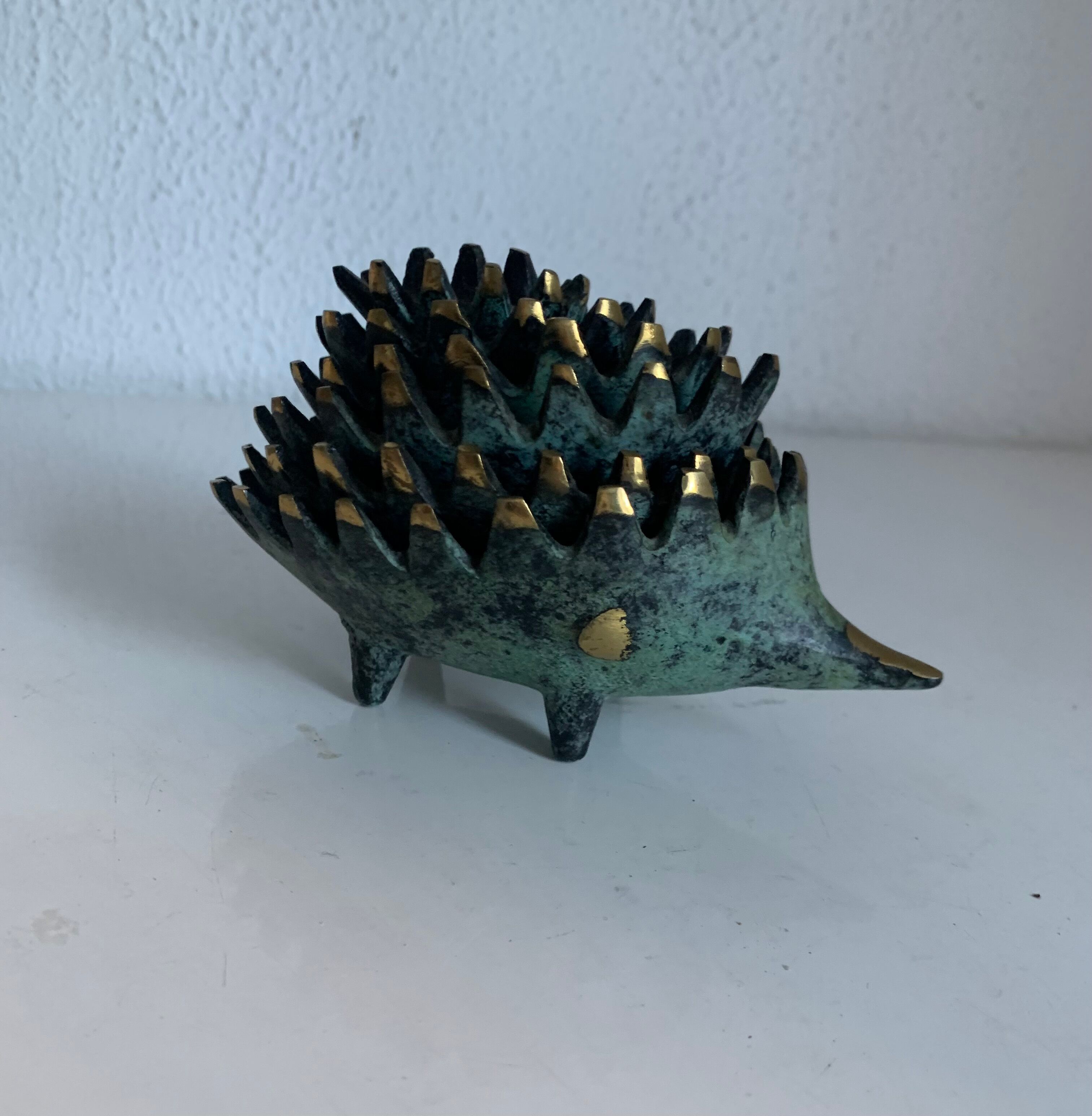 Vintage ashtrays 1950 hedgehogs by Walter Bosse for Hertha Baller