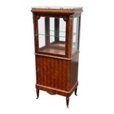 Vitrine style Louis XVI, XIX , marbre et bronzes dorés