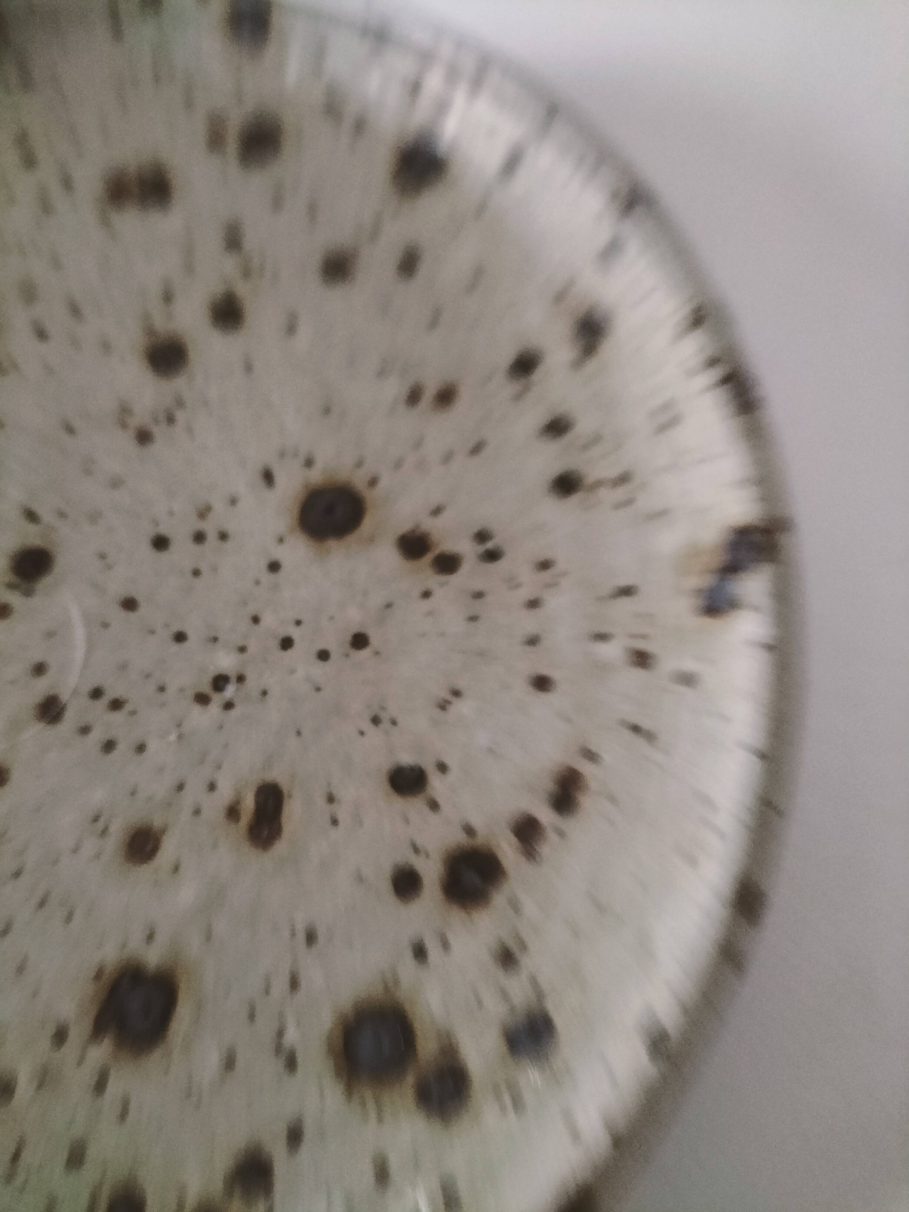 Set of two pyrite stoneware plates - natural mineral tones