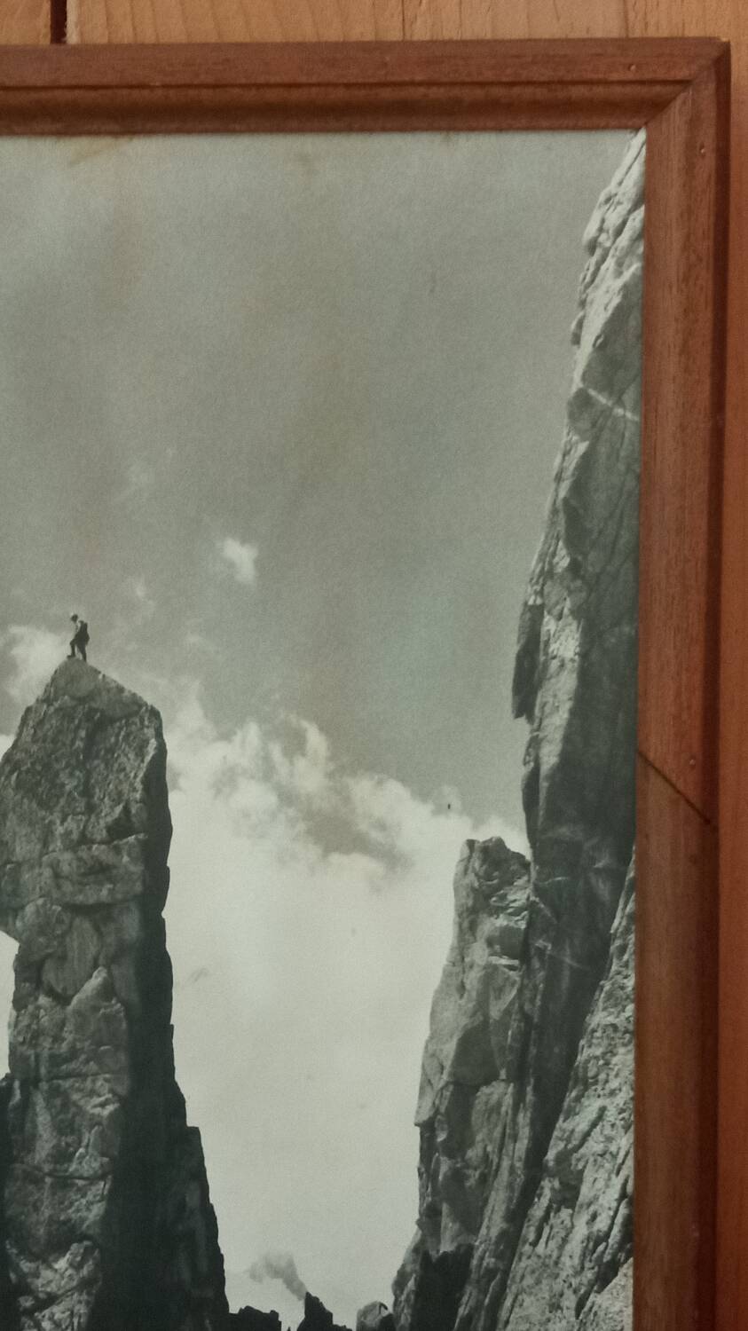 Alpine photograph by Pierre Tairraz, Queen's Needle