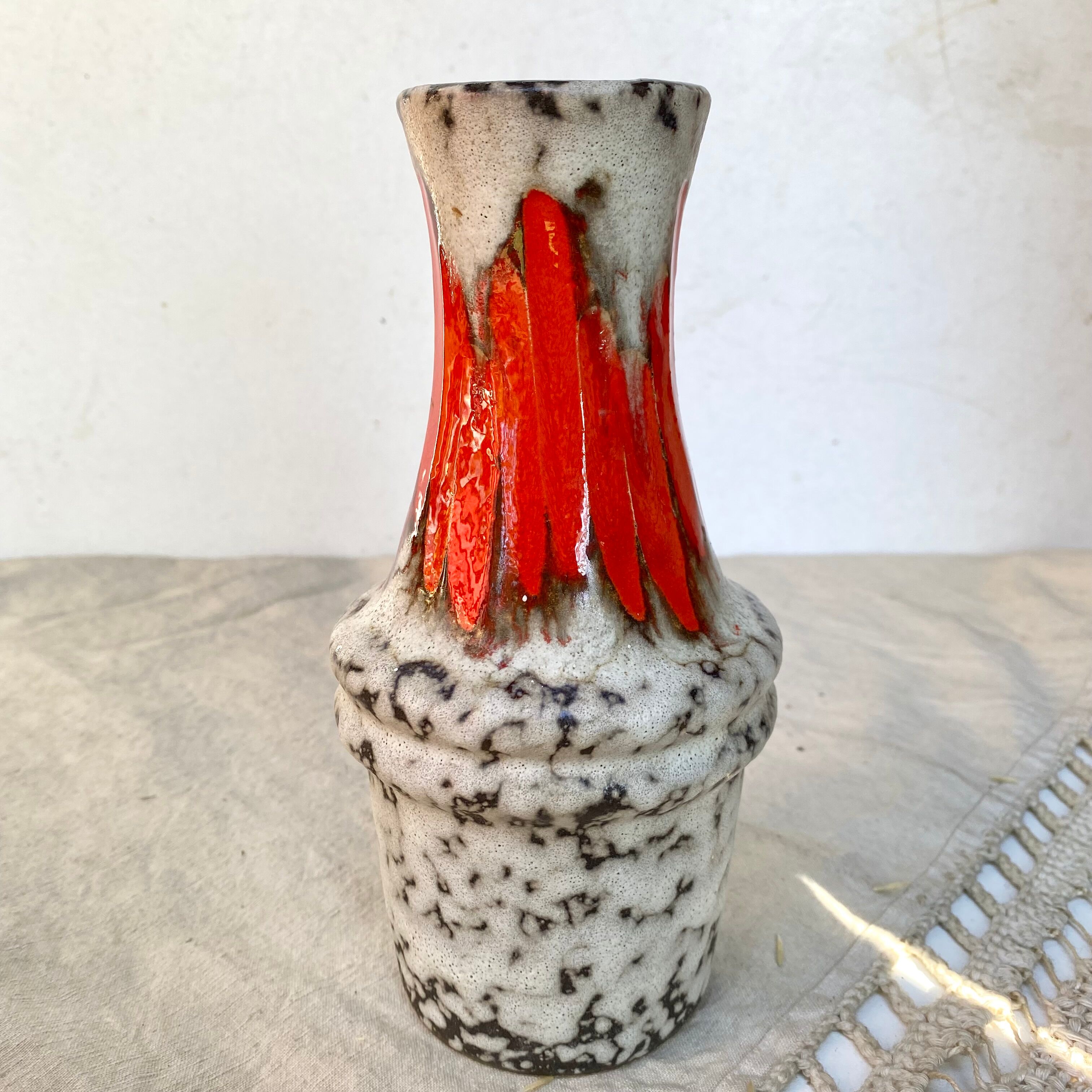 Vintage Schleurih ceramik Fat Lava vase