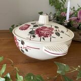 Antique soup tureen in Badonviller earthenware.