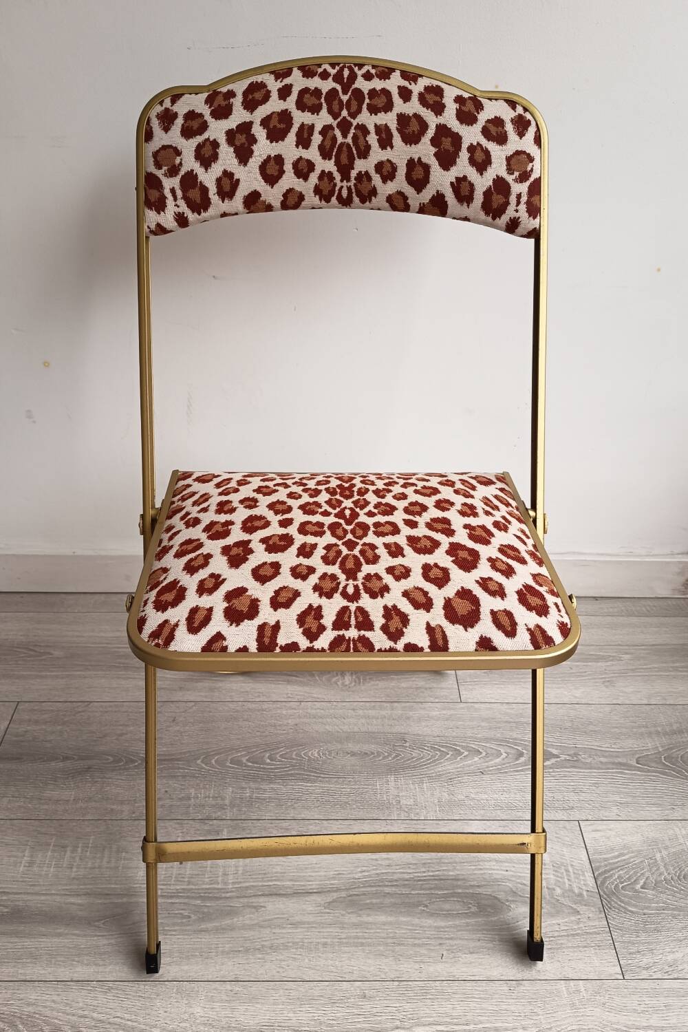 Folding chair