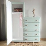 Asymmetrical wardrobe