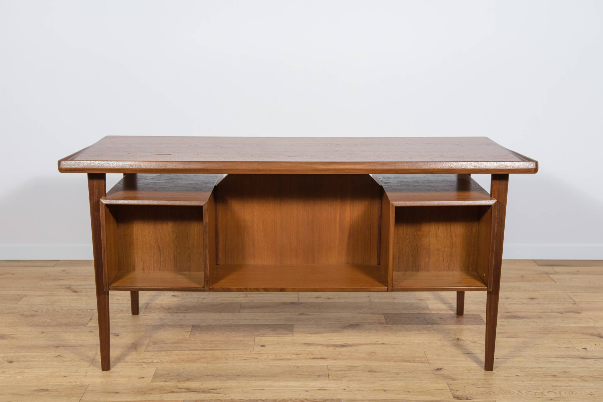 Mid-Century Freestanding Teak Desk by Peter Løvig Nielsen, 1960s