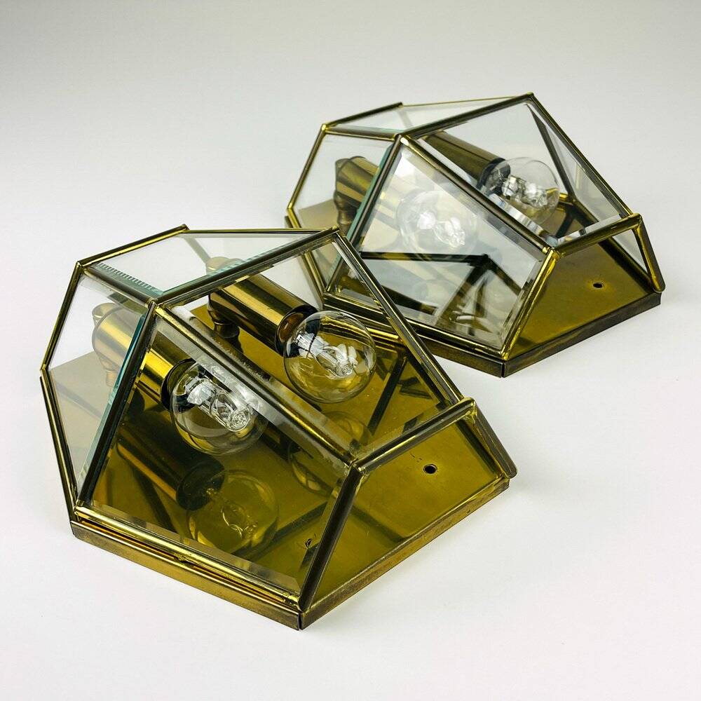 Hexagonal wall sconces in gilded brass and crystal, 1970s, set of 2.