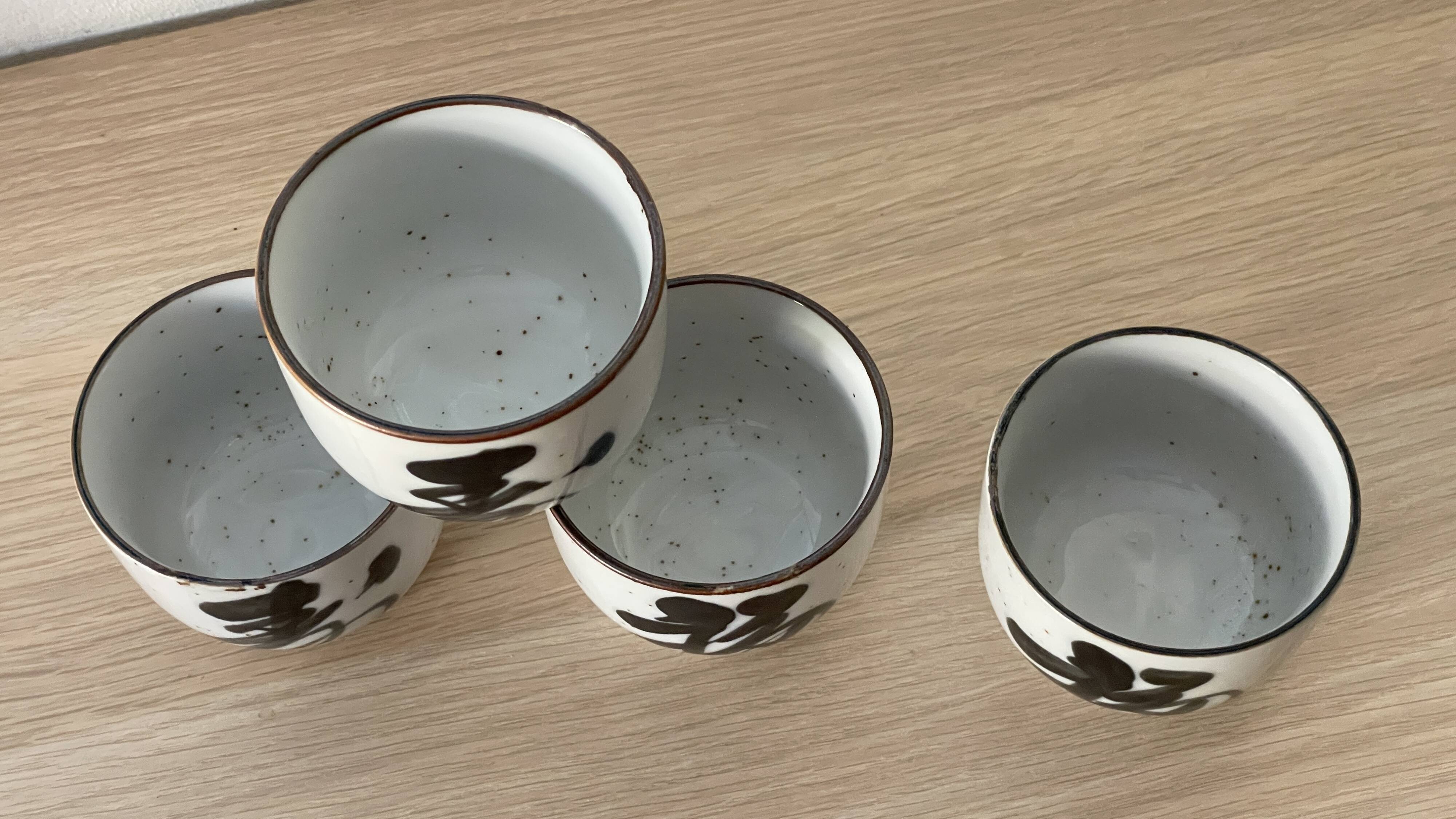 4 vintage stoneware cups