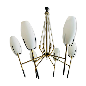 Lampadario vintage in vetro opalino bianco