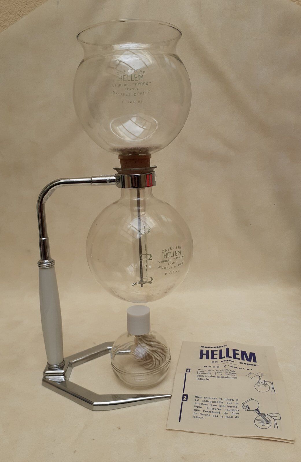 Hellem vintage depression cafeteria