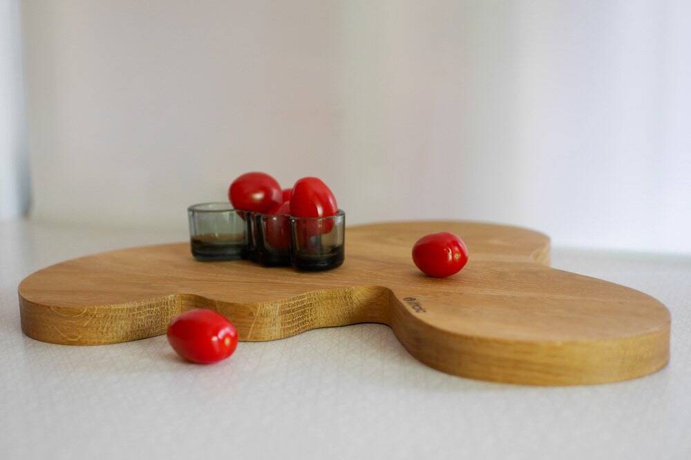 Serving platter in oak by Alvar Aalto for Iittala