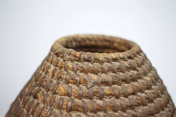 Panier ancien, bourgne paille et ronce, panier tressé, décoration intérieur