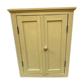 Mini medicine cabinet