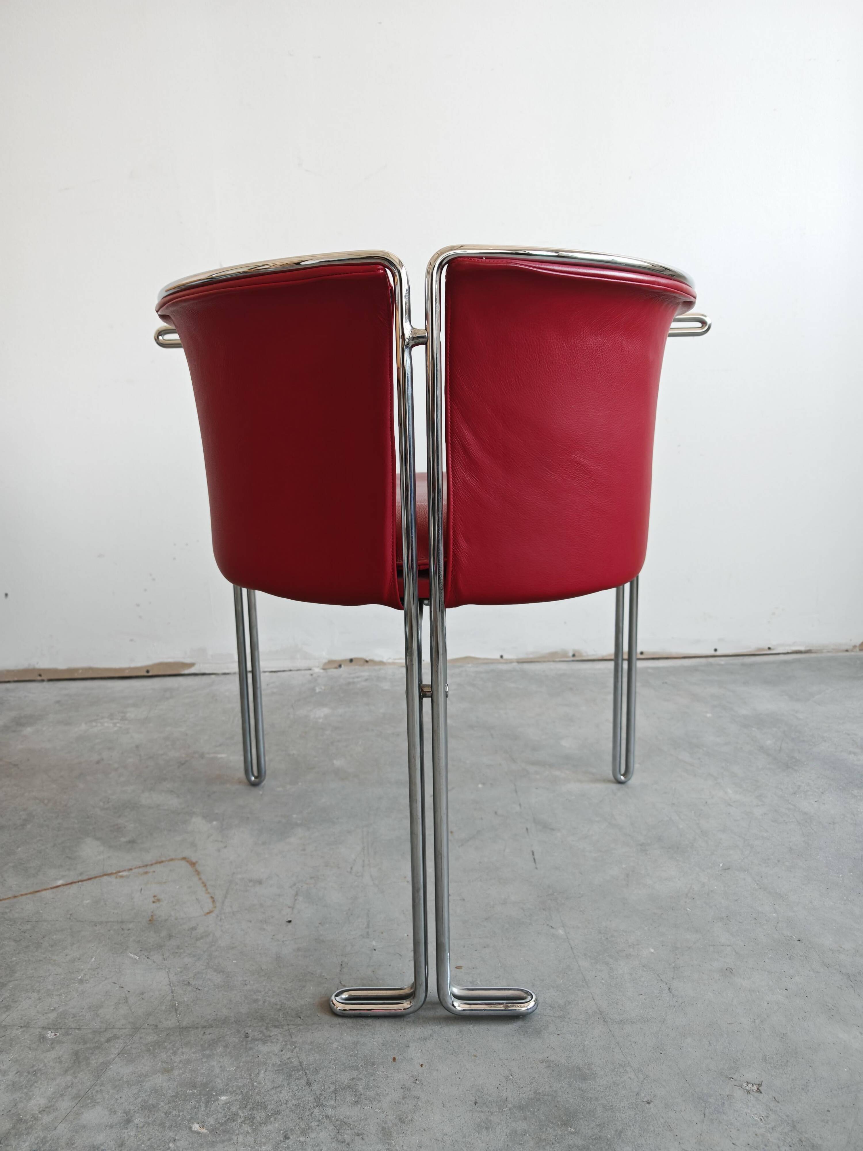 Entelechy series support chairs by John Portman for Saporiti, 1970s.