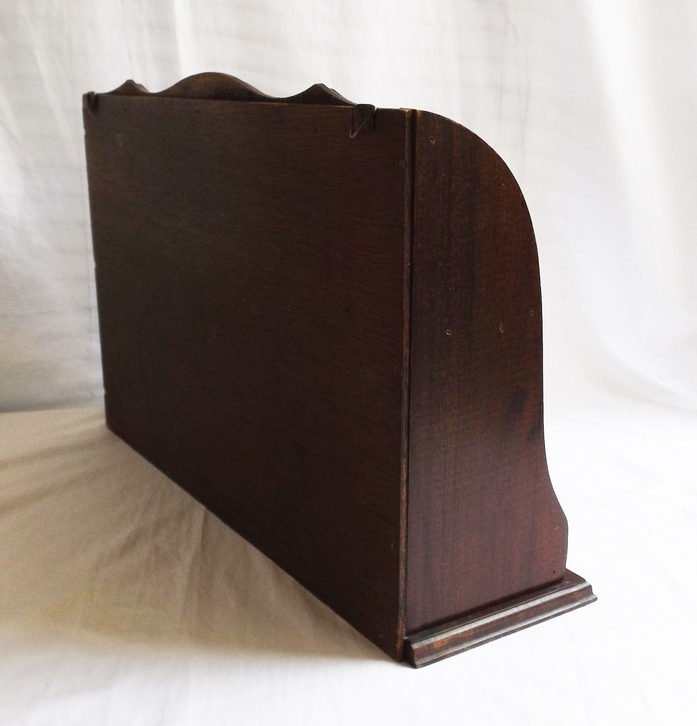 Plywood wall shelf