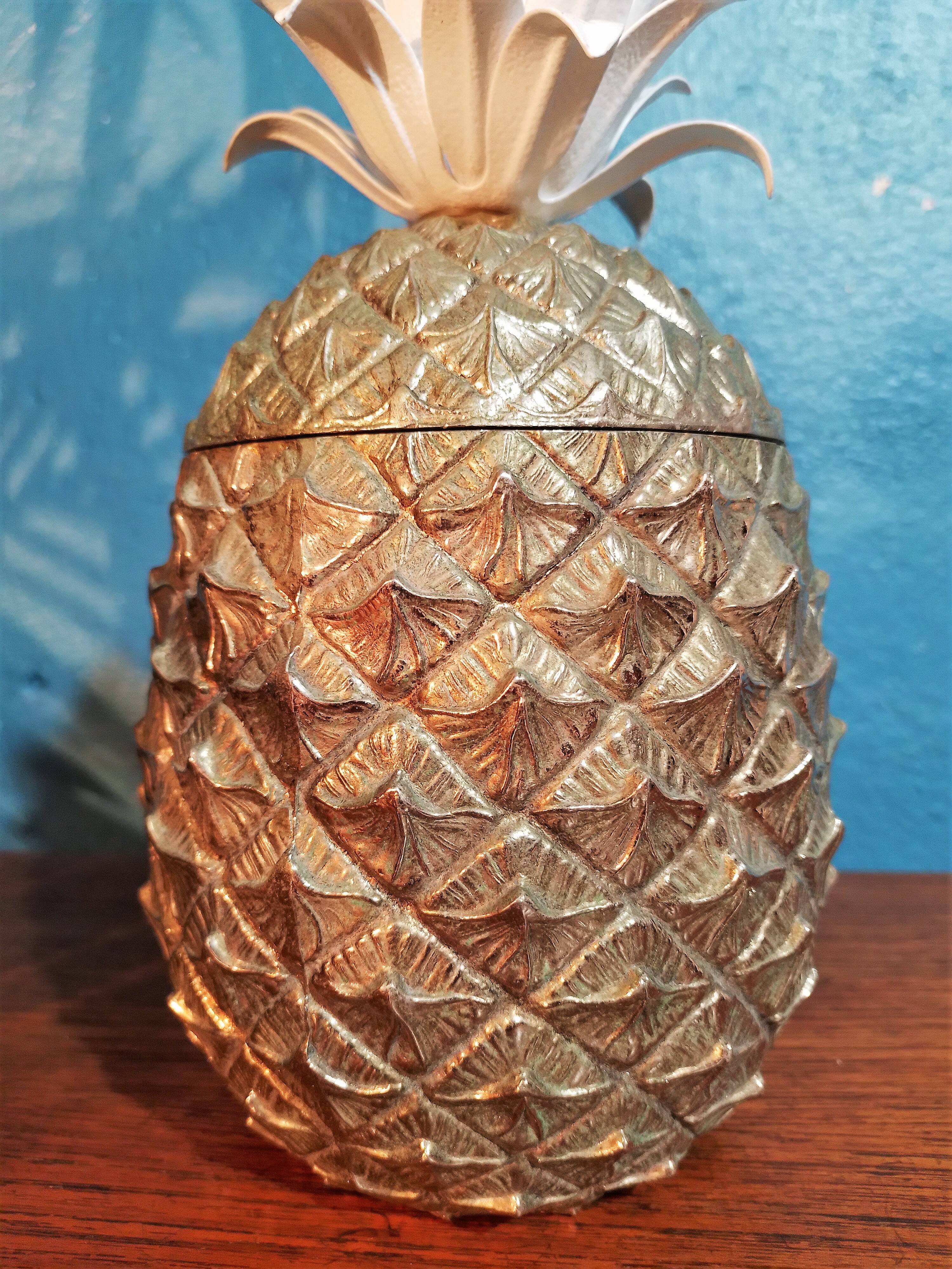 Manetti ice bucket 1970s
