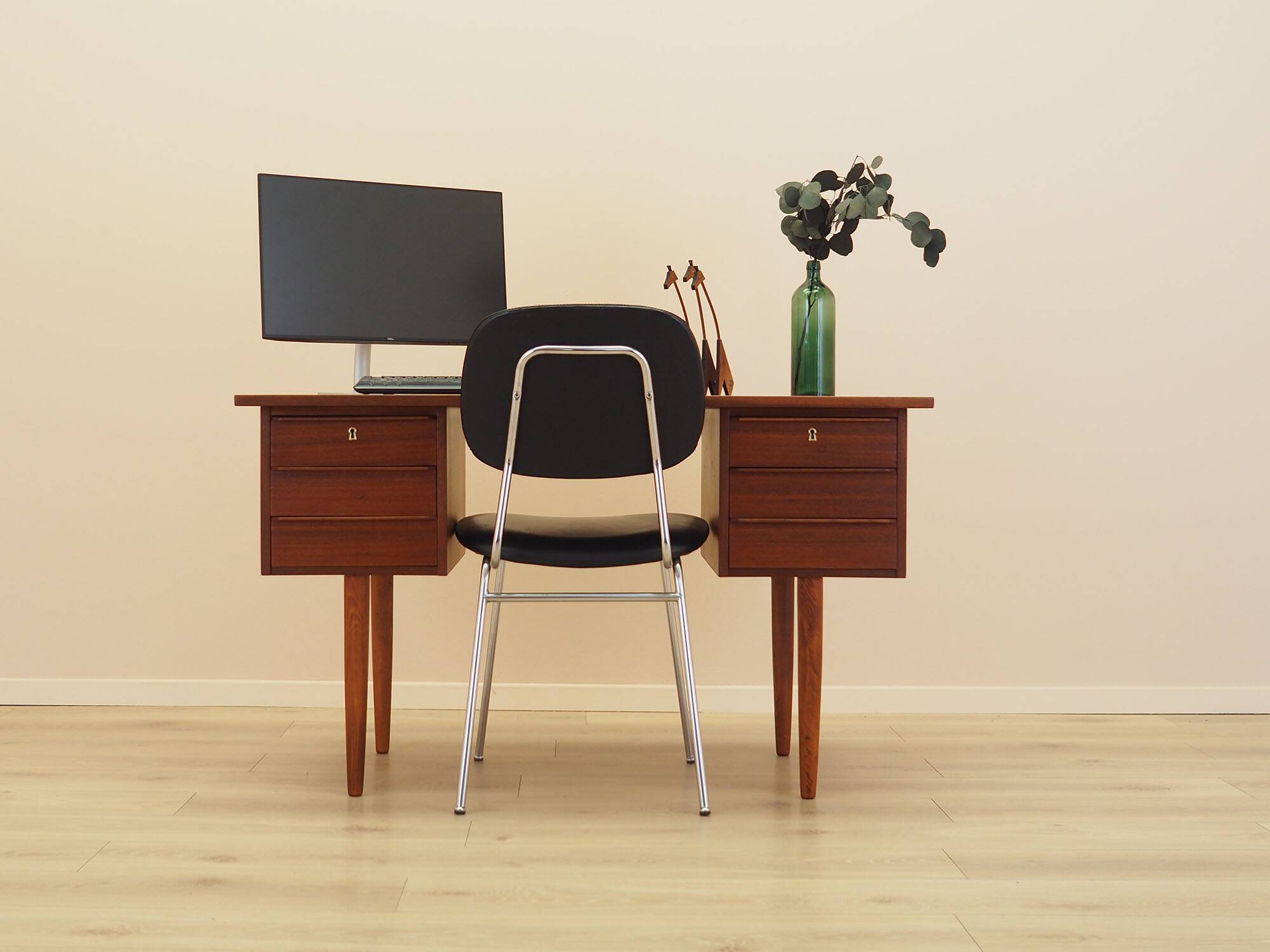 Teak desk, Danish design, 1970s, made in Denmark