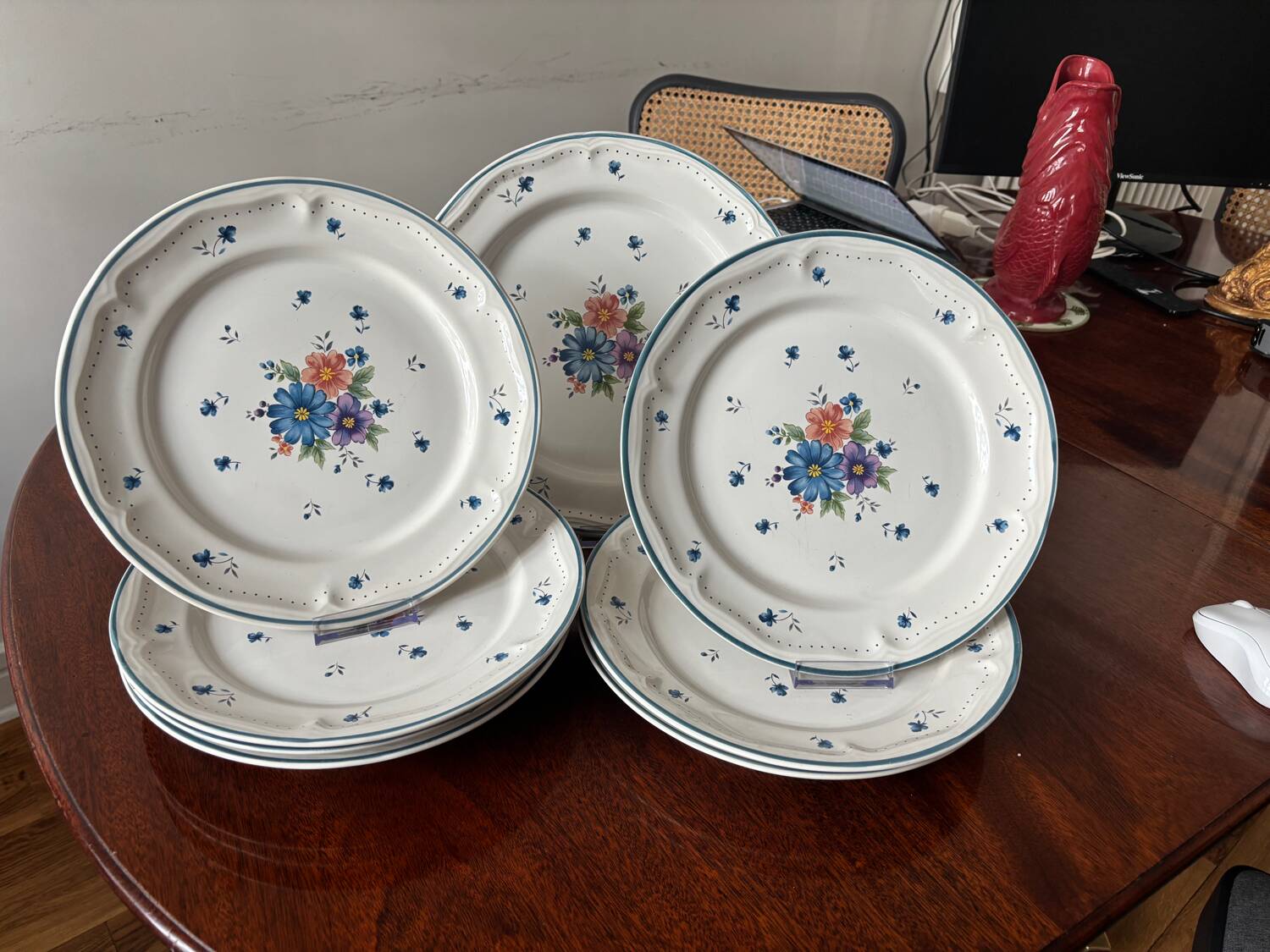 JMP “provincial bouquet” service