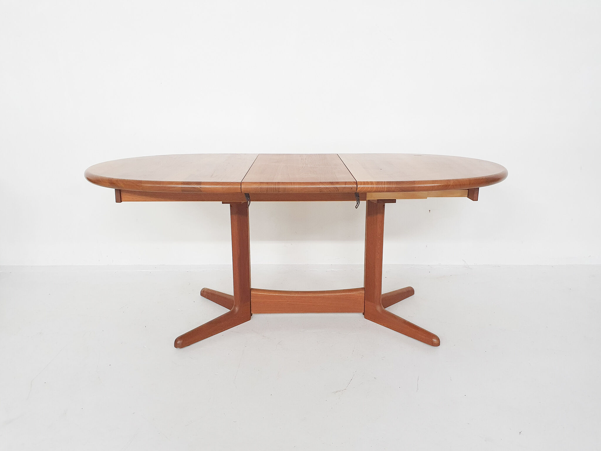 Teak oval extendable dining table by Korup Stolefabrik